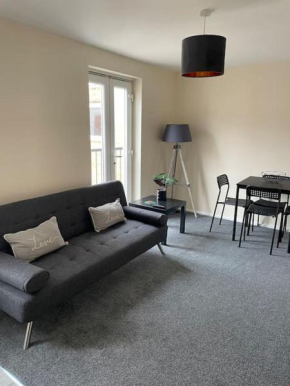 Lovely 1 bedroom studio apartment - Merthyr Tydfil, Merthyr Tydfil